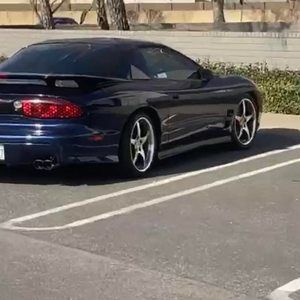 Meet your Posher, Malik